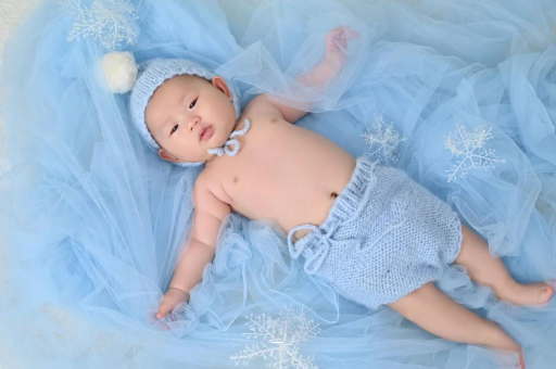 南通两个半月宝宝发育标准